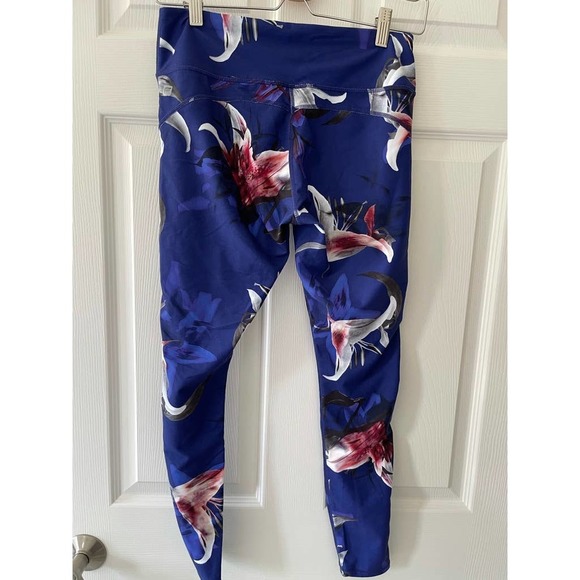 Fabletics Leggings - Picture 3 of 3